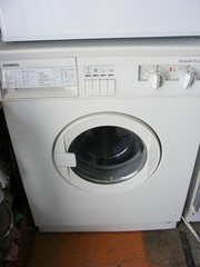     Продам б/у стиральную машинку Siemens