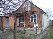 Дом в Александровке в центре села