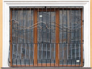 Защитные решетки на окна и двери,  изготовление и монтаж