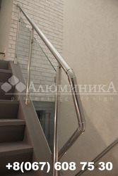 Стеклянные ограждения для лестниц и балкона Стеклянные перила 